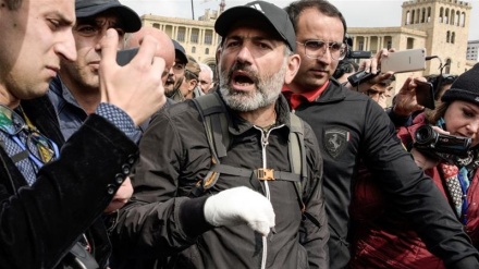 Armenia në prag të puçit ushtarak