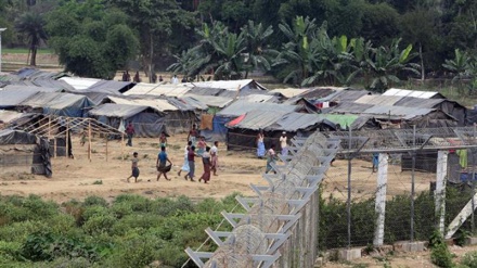 Myanmar lures Bangladeshi Buddhists to resettle on Rohingya land: Officials