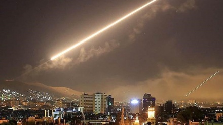 Sistemi kundër-ajror i Sirisë përballet me një tjetër sulm me raketa kundër aeroportit Ashirat