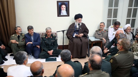 最高指導者、「敵の攻撃が増えた理由は、イランの国力増大への危機感にある」