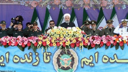 Iran: presidente Rohani, non abbiamo intenzione di attaccare i nostri vicini