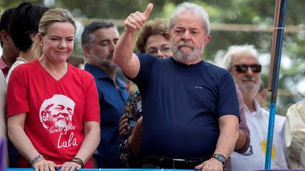 Justiça congela bens do antigo pesidente Lula para pagar dívida