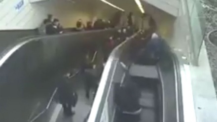 Истанбул метросидаги эскалатор мусофирларни ғажиб ташлади! (ВИДЕО) 