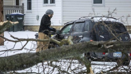 アメリカ中央で、暴風雪により４００の空の便が欠航