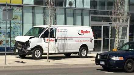 কানাডার টরেন্টোয় গাড়ি চাপায় নিহত ১০; চালকের উদ্দেশ্য অস্পষ্ট