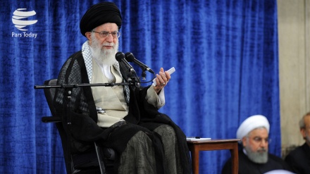 Jagora: Dole Turawa Su Ci Gaba Da Sayan Man Fetur Na Iran Idan Suna Son Iran Ta Ci Gaba Da Mutunta Yarjejeniyar Nukliya