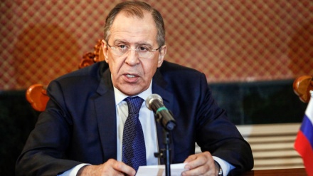 Lavrov, Suriye'yi bölmeye çalışan ABD'yi eleştirdi