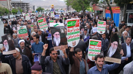 イラン全国で、反米デモが実施