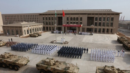 中国、「レーザー照射による操縦士負傷」に関するアメリカの主張を否定