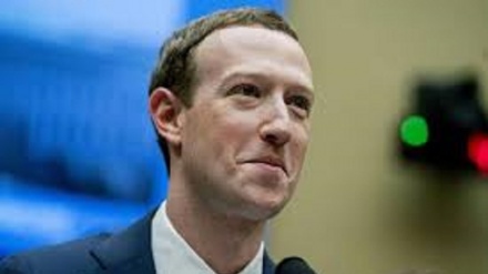 Facebook: Zuckerberg presto all'Europarlamento