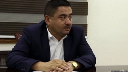 Андижон шаҳар ҳокими маҳаллий раҳбарларни яна сўкди (АУДИО)