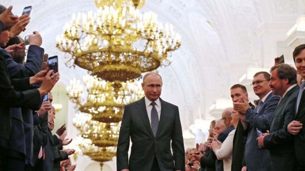 Подписание Путиным указа о формировании нового российского правительства