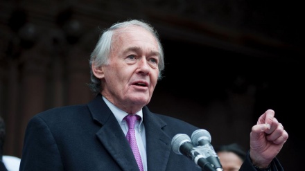 美国参议员就退出伊核协议发出警告