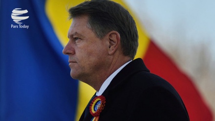 Romania, presidente chiede dimissioni governo