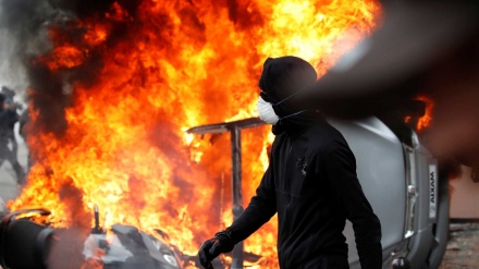 1º de Maio: Polícia detém 109 manifestantes nos confrontos de Paris (+fotos)