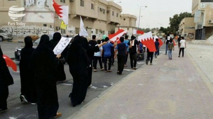 Bahrejni është kthyer në një koloni saudite dhe amerikane