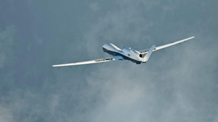Defesa aérea iemenita abate avião da espionagem da coalizão saudita