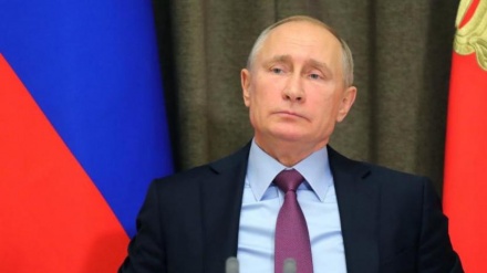 پوتین: غرب در روابط با روسیه از خط قرمز عبور نکند