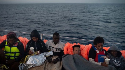 Tunisia; salvati 16 migranti