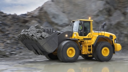 İsveç Otomotiv şirketinden İran'a 200 milyon avroluk işbirliği teklifi