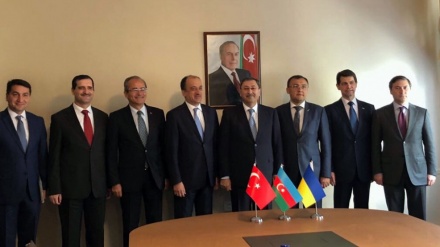 Türkiye, Azerbaycan Cumhuriyeti ve Ukrayna üçlü siyasi istişareleri