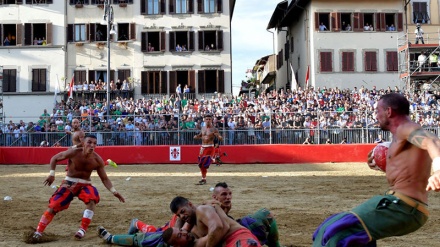 Европанинг ўрта асрдаги футболи.(СУРАТЛАР) 