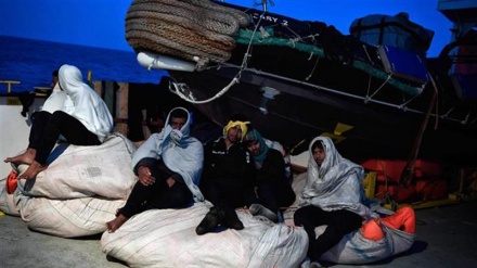Survivors say at least 60 refugees died in Mediterranean