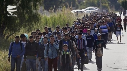 איטליה: נשהה את הכספים לאיחוד האירופי אם המדינות לא יקלטו מהגרים