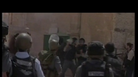 Video: Quds (scontri tra palestinesi e sionisti)