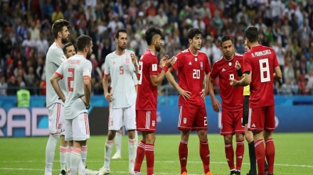 Copa do Mundo de 2018: Espanha suando, vence o Irã 1 a 0