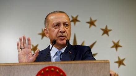 Erdogan: Sudan deve risolvere i suoi problemi con mezzi democratici 