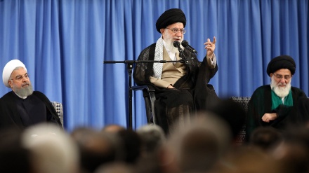 Yslam ynkylabynyň mertebesi belent ýolbaşçysynyň diplomasy hakda gürrüňleri