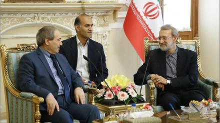 Laricani: Suriye milletinin teröristler karşısındaki direnişi sonuç verdi