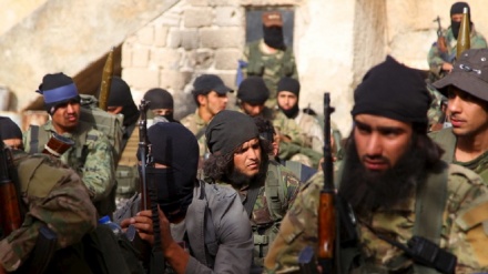 Shtohen mosmarrëveshjet e brendshme mes terroristëve në Siri