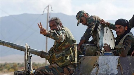 Deir ez-Zor: Daech attaque l’ouest de l’Euphrate