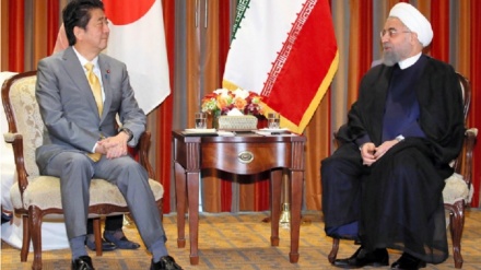 ראש ממשלת יפן יבקר בטהרן