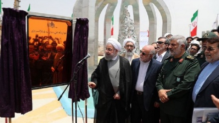 Rais Rouhani: Wanaolitakia mabaya taifa la Iran muda si mrefu watasailimu amri