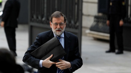 Mariano Rajoy, o sobrevivente afastado do governo em Espanha