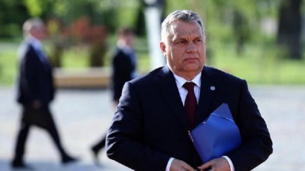 Tajani vede Orban, temi vertice Ue al centro colloquio