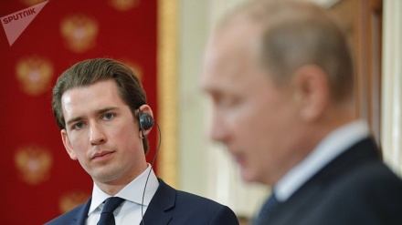 Russia-Austria: incontro Putin-Kurz