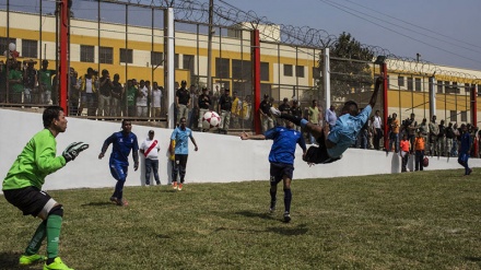 Перу маҳбуслари ўртасидаги футбол мусобақалари.(СУРАТЛАР) 
