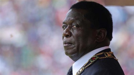 Zimbabwe president survives explosion rocking stadium during presidential rally 