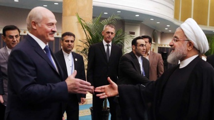 イランとベラルーシの首脳が、二国間協力の拡大を強調