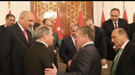 Jordan's king set to ask prime minister to quit amid angry protests