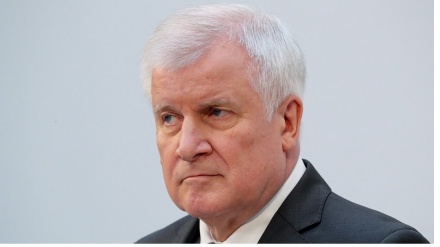 Germania: Seehofer, esiti vertice Ue non bastano