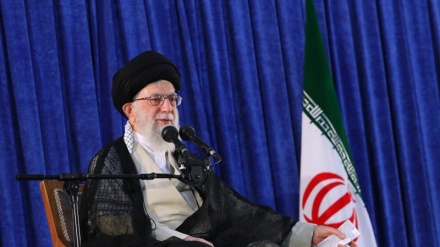 mertebesi belent ýolbaşsy, ymam Humeýni Hezretleriň dünýäden gaýdan gügüniň ýyllygyna bagyşlanyň geçirlen çärede eden çykyşy