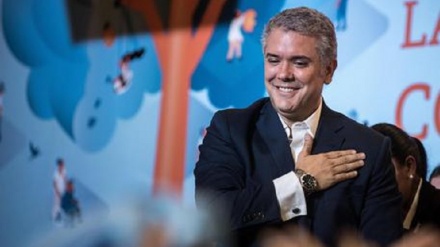 Colombia: neopresidente invoca unità