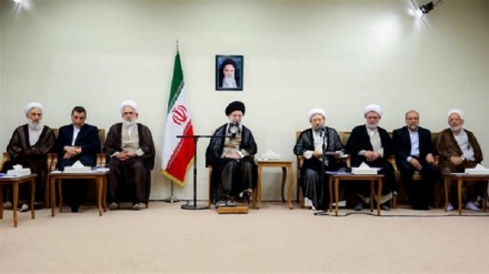 Iran: ayatollah Khamenei, “vergognosa posizione Occidente su diritti umani”