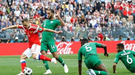 Ｗ杯開幕戦の大敗を受け、サウジのサポーターがスポーツ大臣の辞任を要請