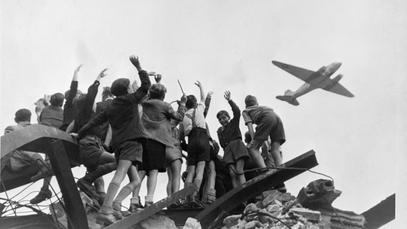 মুসলিম সভ্যতা ও সংস্কৃতি- ৭১:  নয়া উপনিবেশবাদ